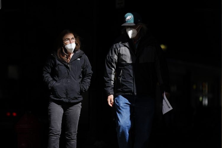 CDC says many Americans can now go outside without a mask